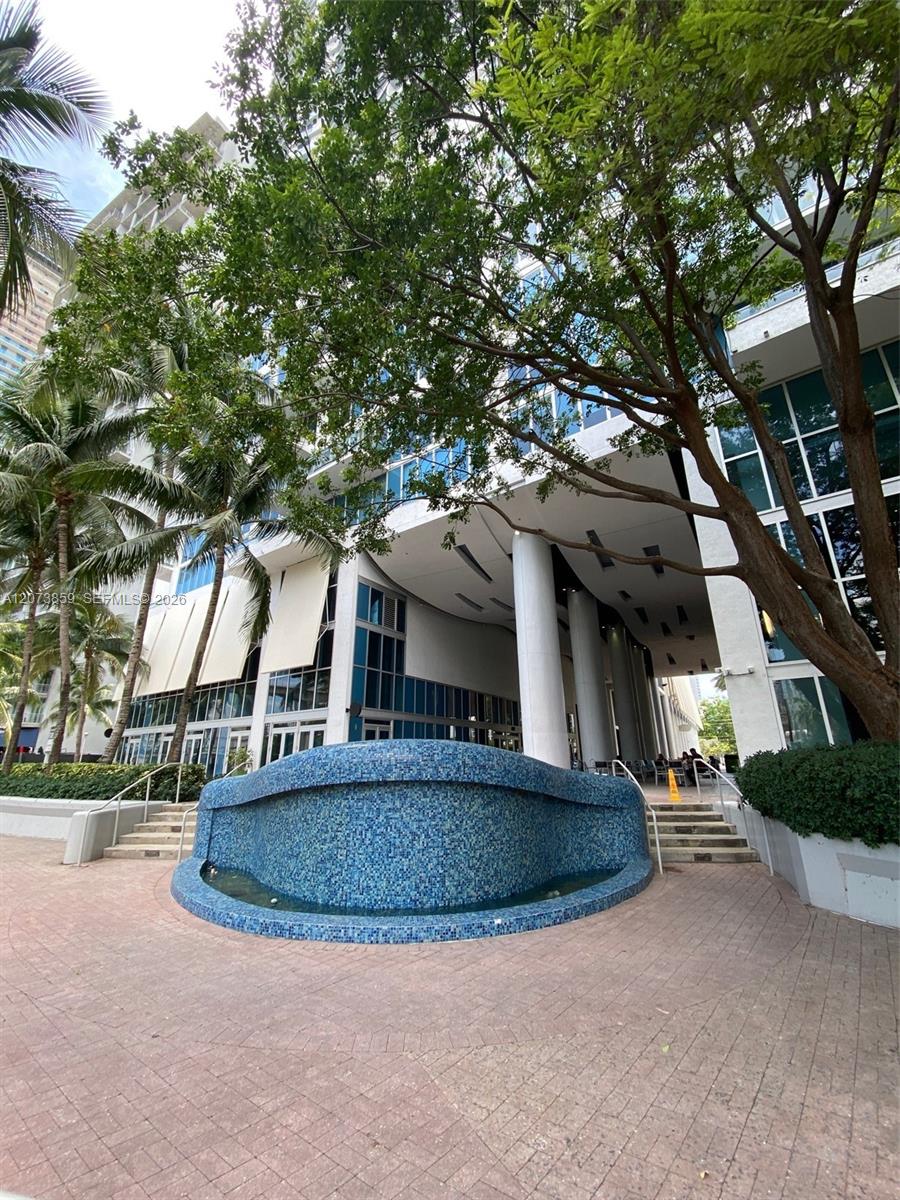 185 SW 7th Street