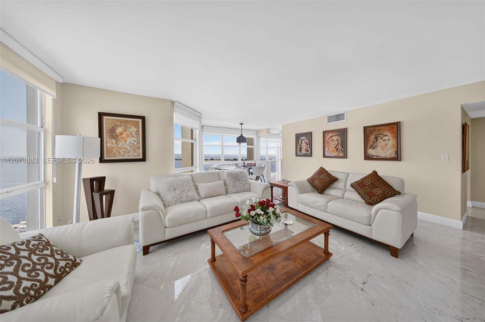 1915 Brickell Avenue