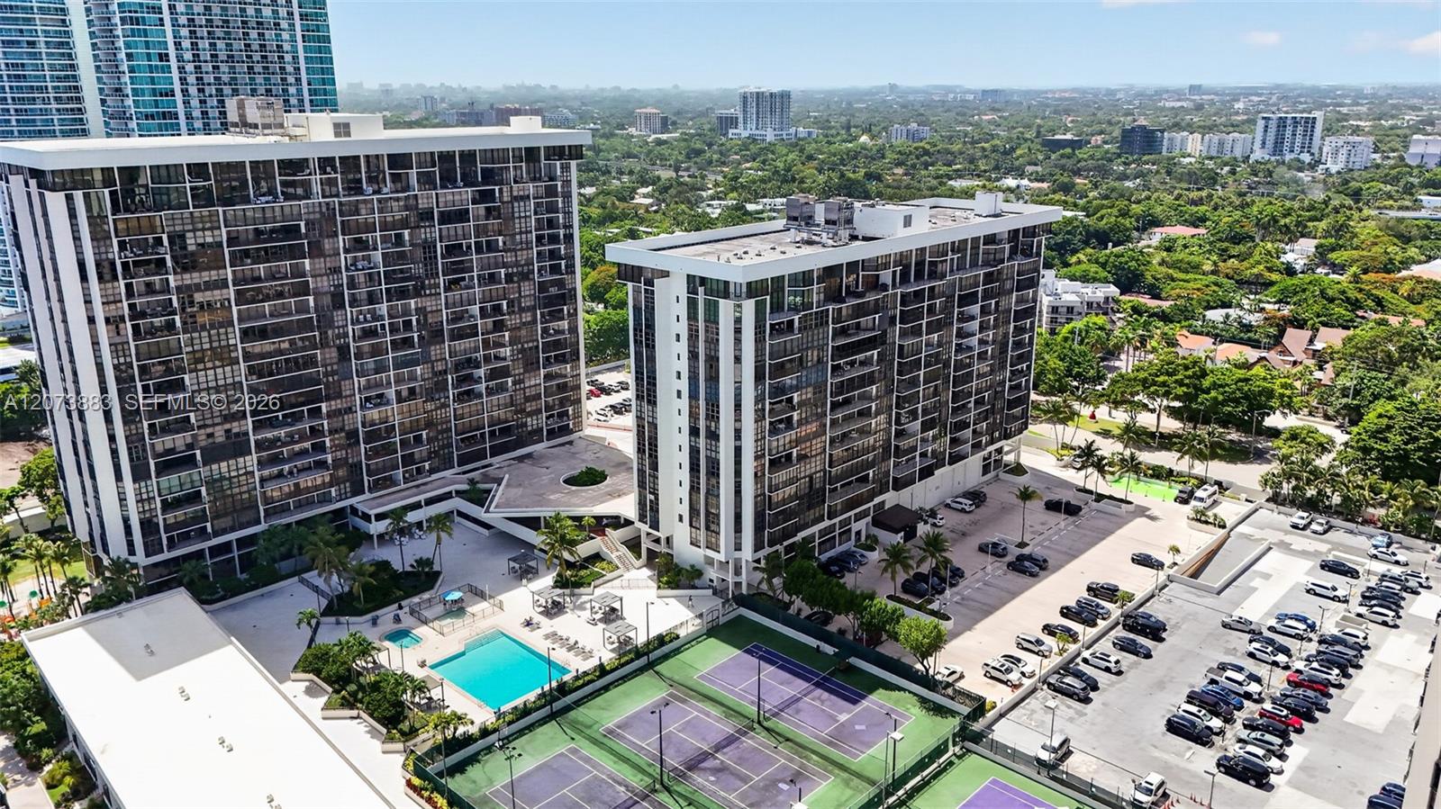 1915 Brickell Avenue