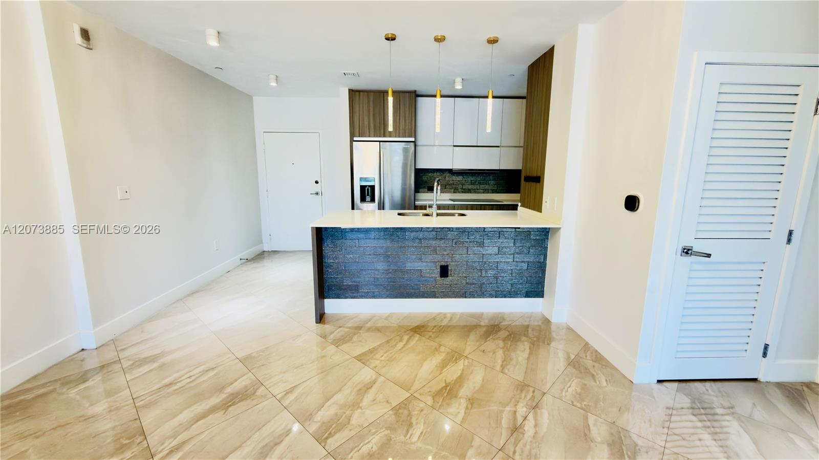 600 NE 27th Street