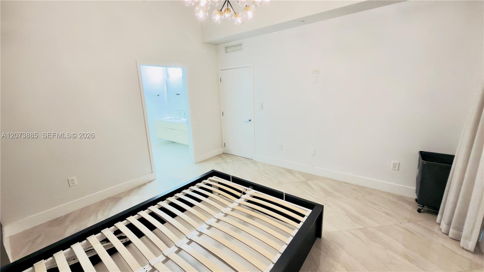 600 NE 27th Street