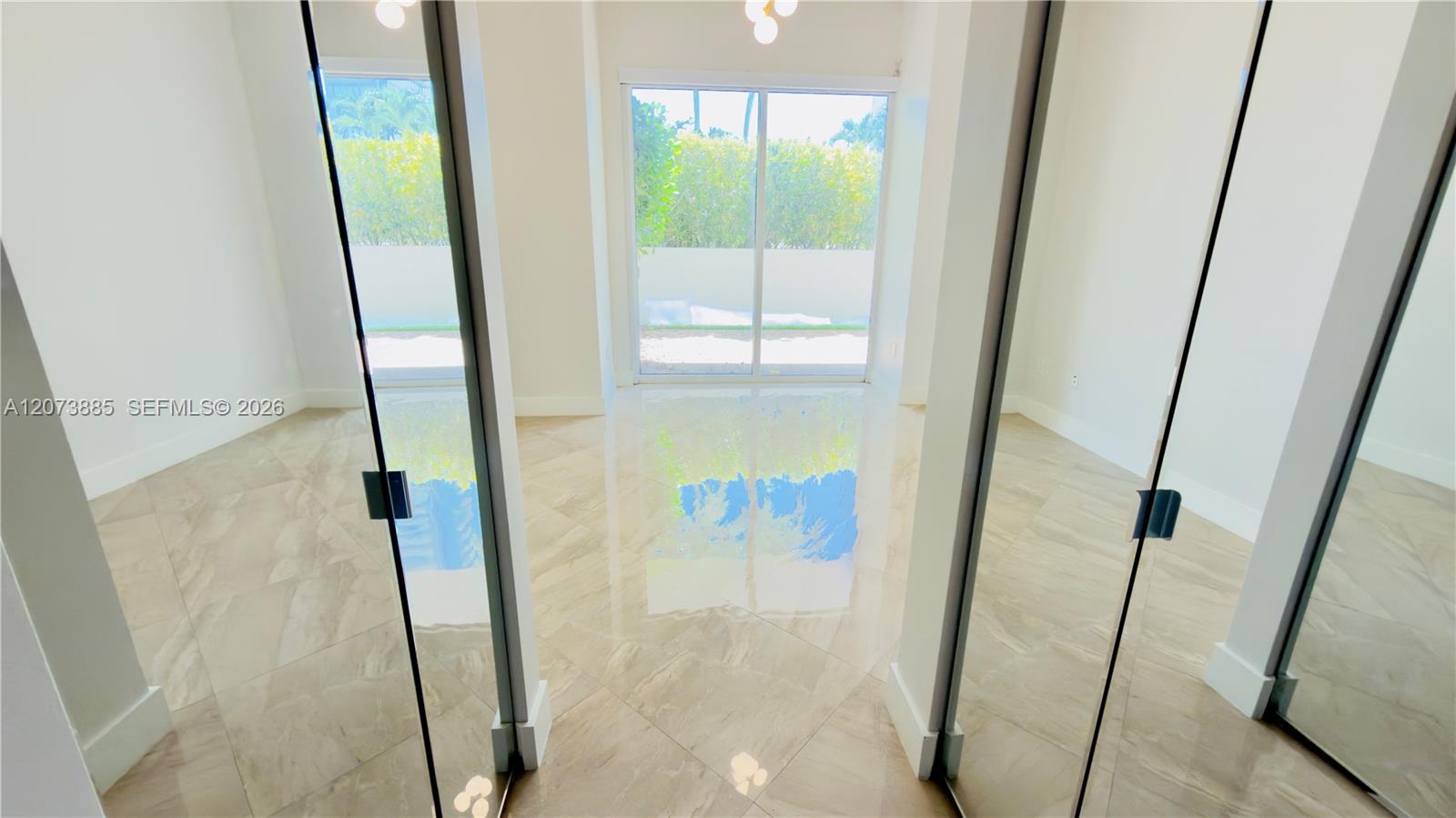 600 NE 27th Street