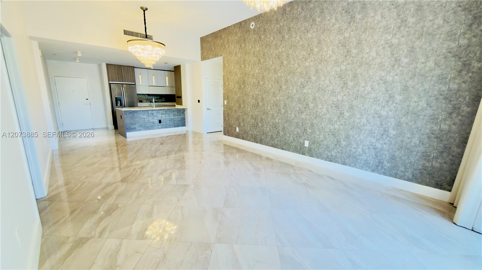 600 NE 27th Street
