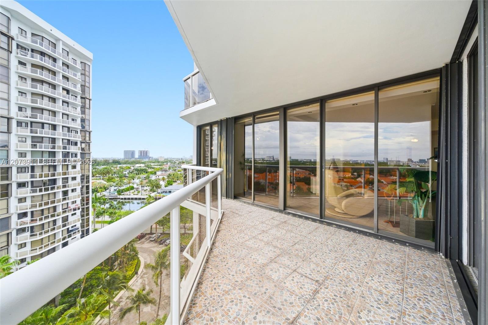 3610 Yacht Club Drive