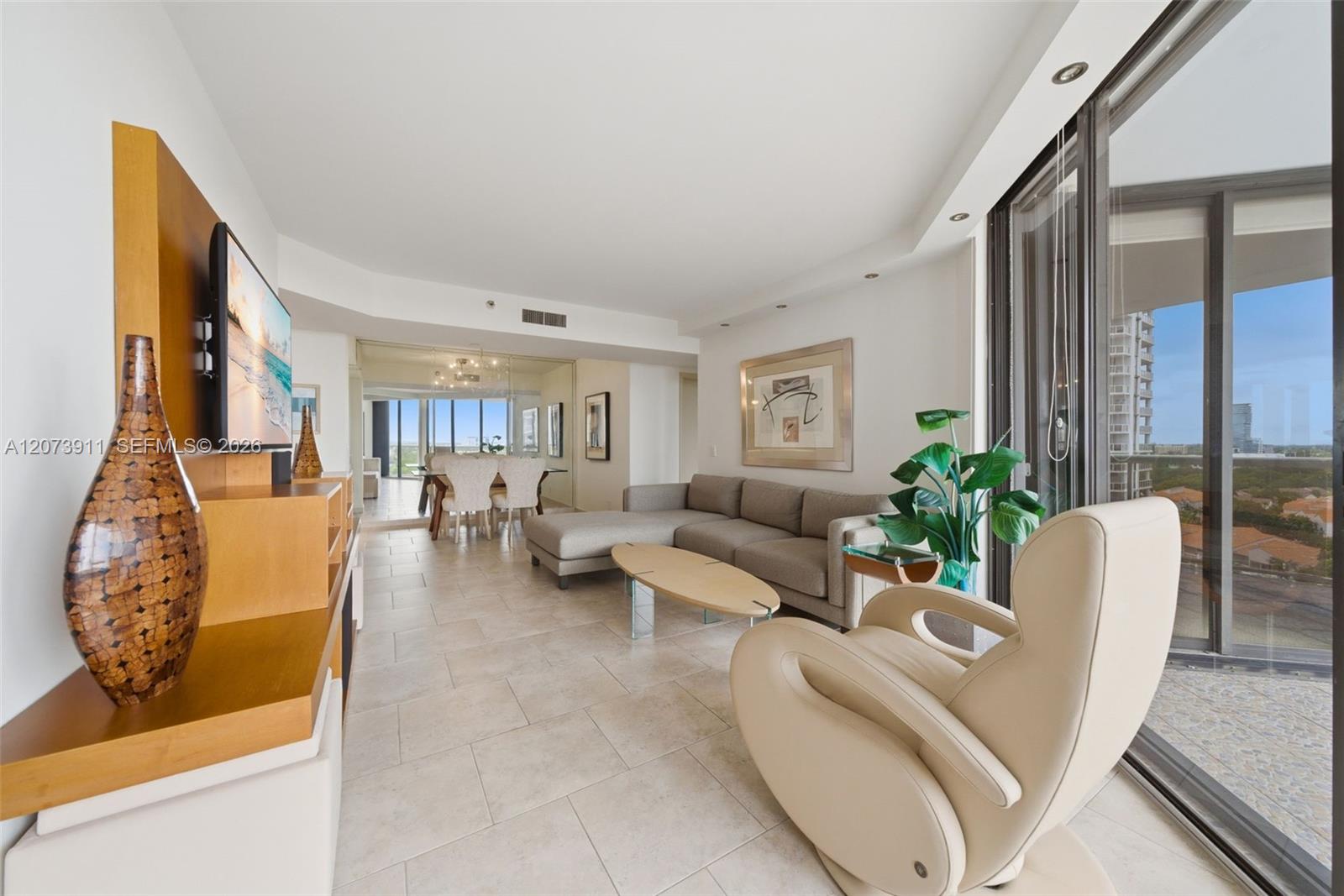 3610 Yacht Club Drive