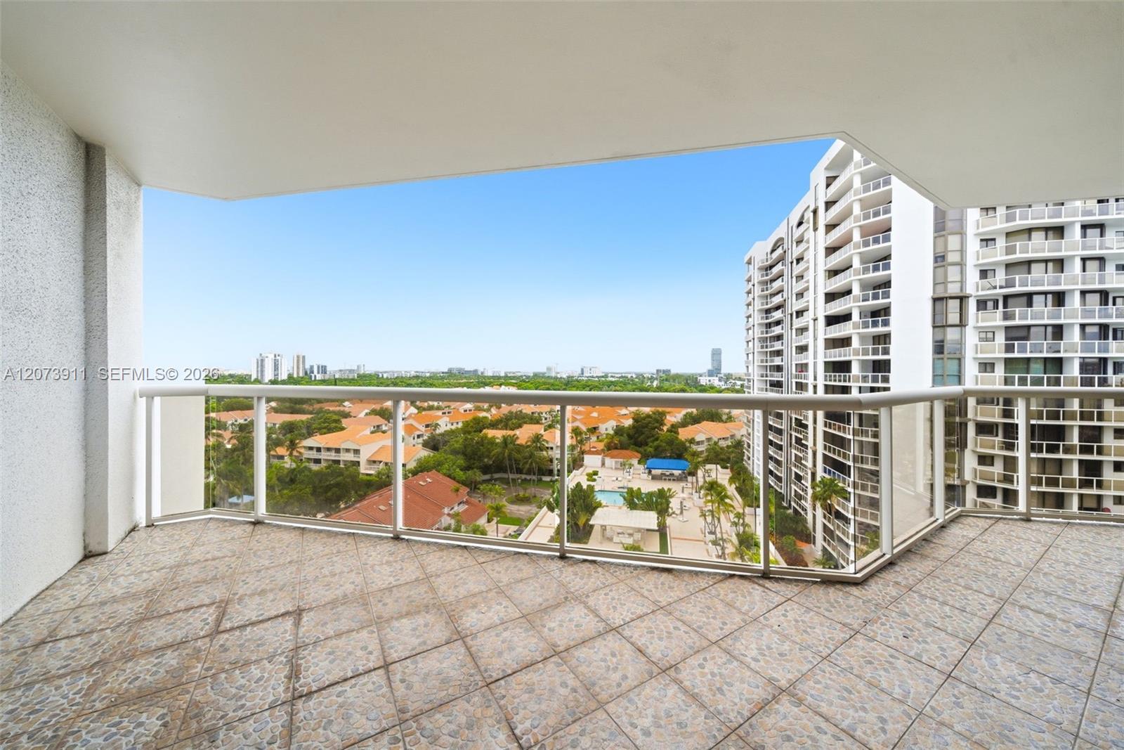 3610 Yacht Club Drive