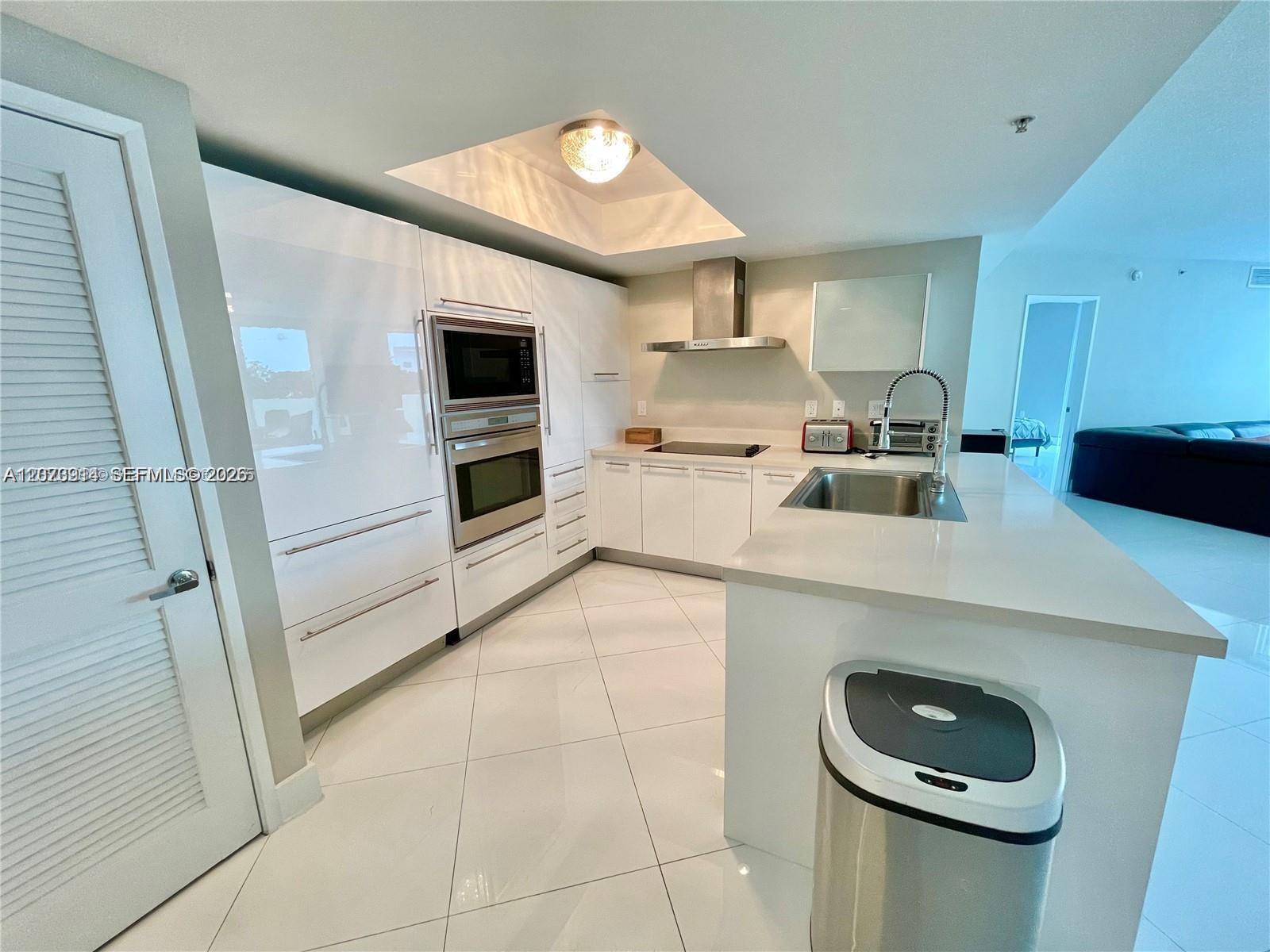 150 Sunny Isles Boulevard