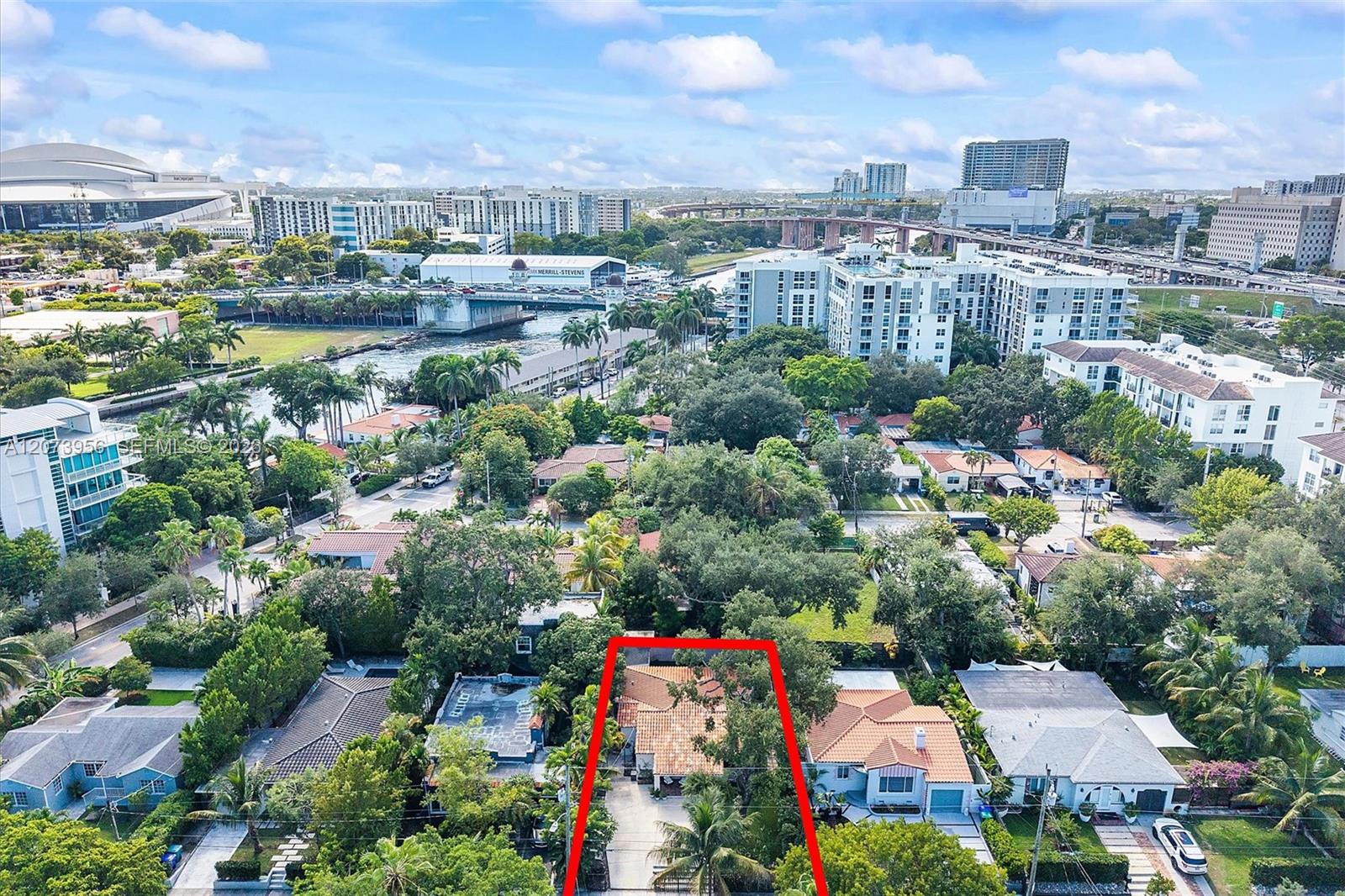 1000 NW 10th Court