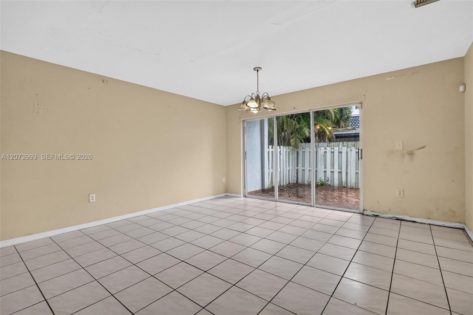 253 NE 211th Terrace