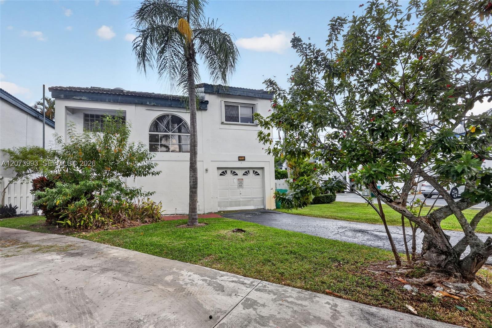 253 NE 211th Terrace