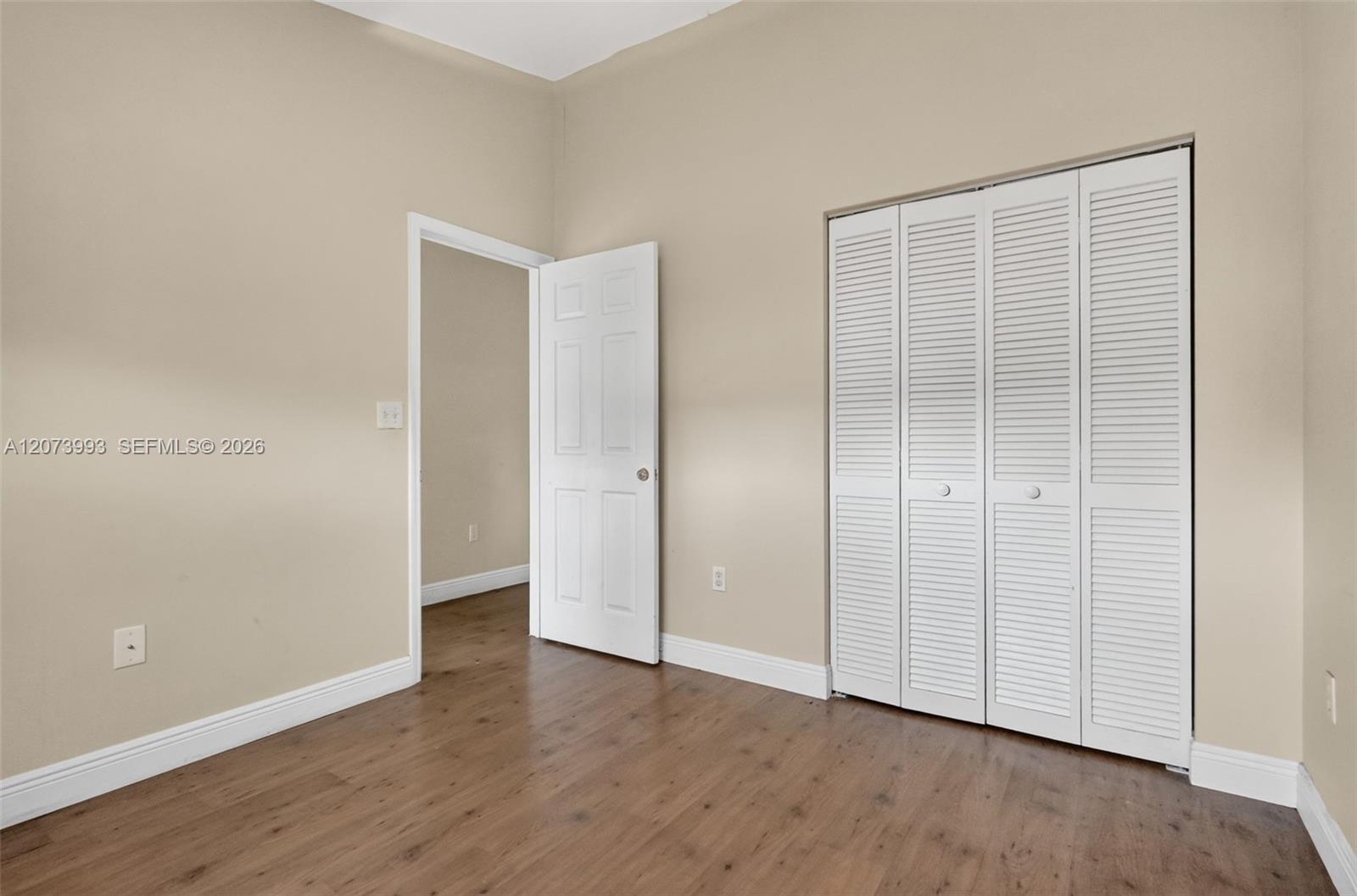 253 NE 211th Terrace