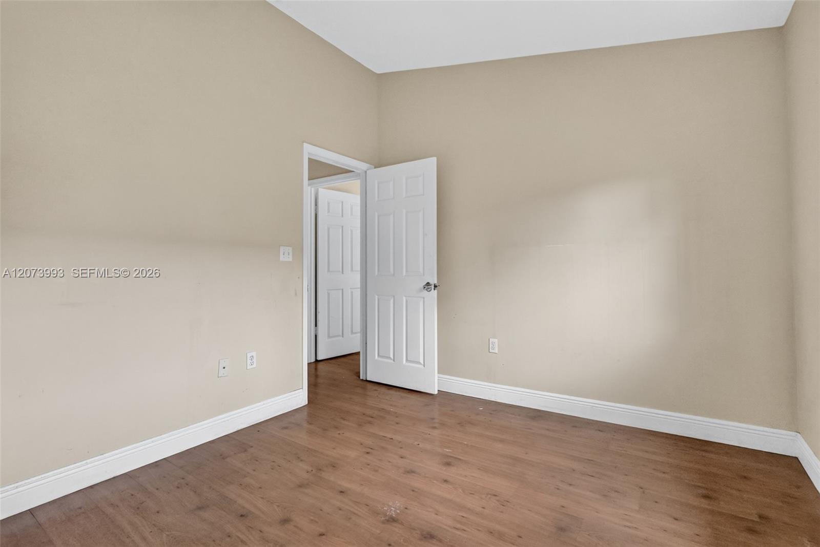 253 NE 211th Terrace
