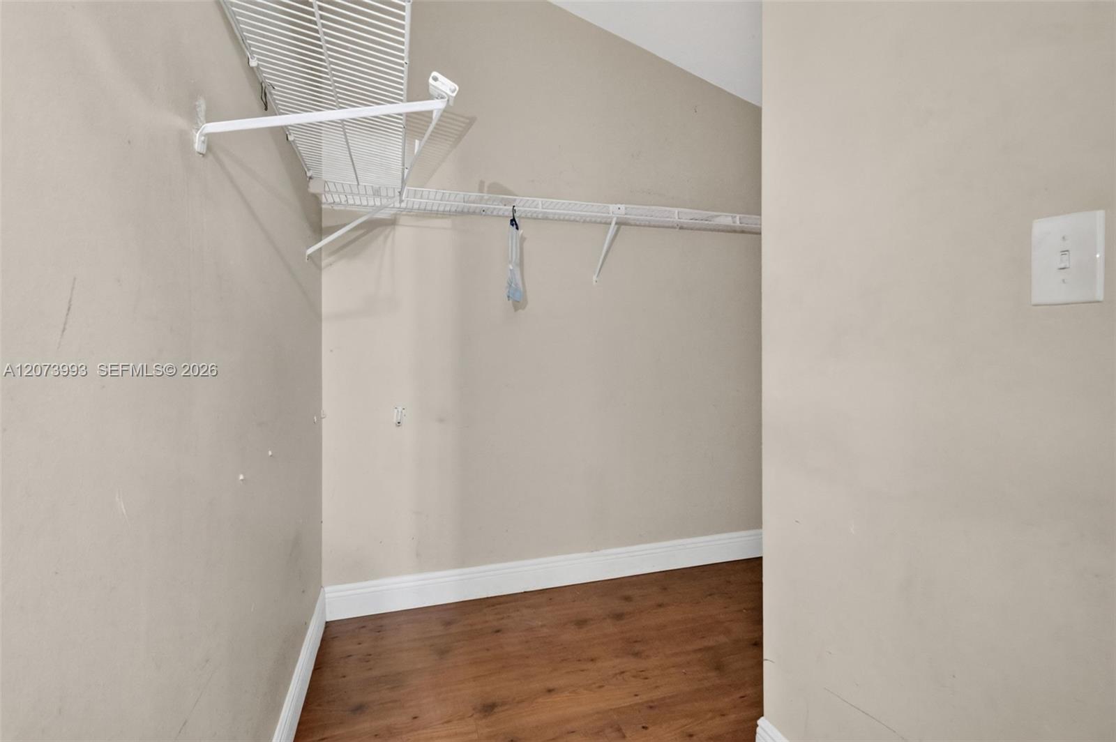 253 NE 211th Terrace