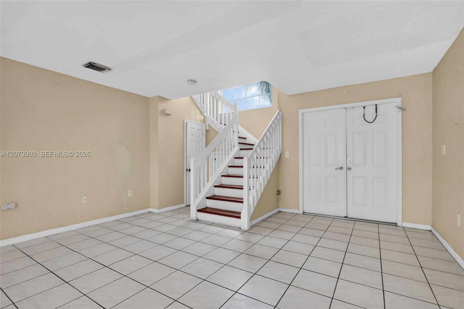 253 NE 211th Terrace