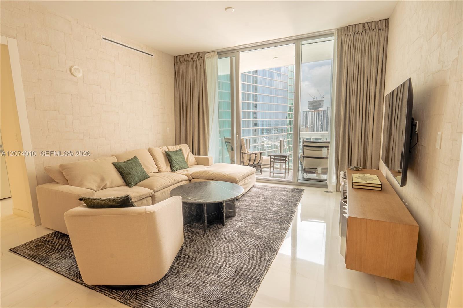 300 Biscayne Boulevard Way