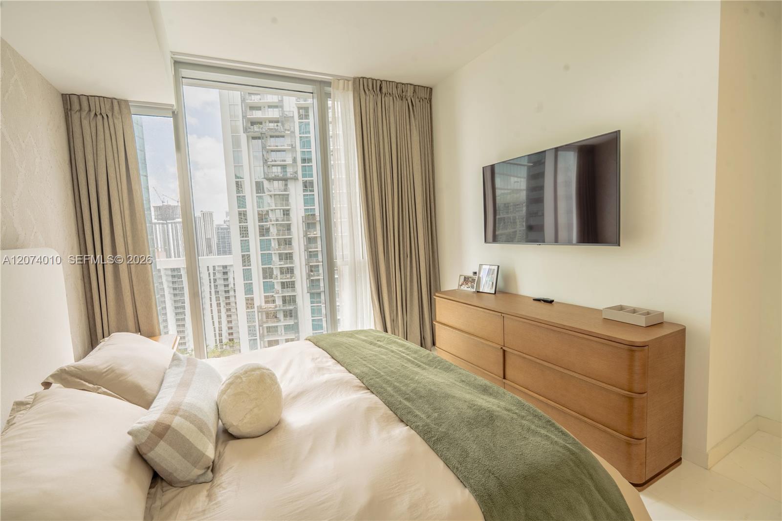 300 Biscayne Boulevard Way