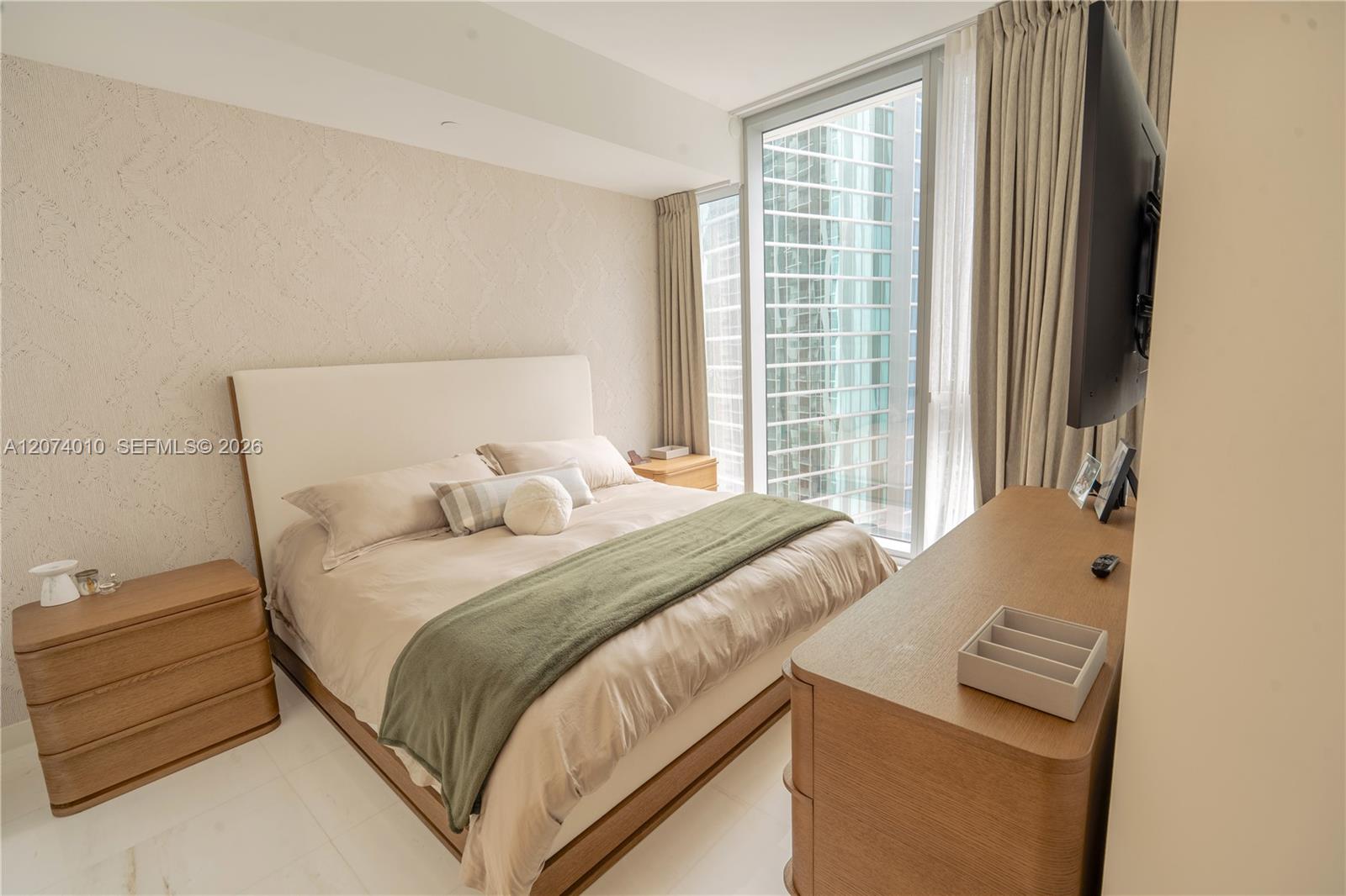 300 Biscayne Boulevard Way