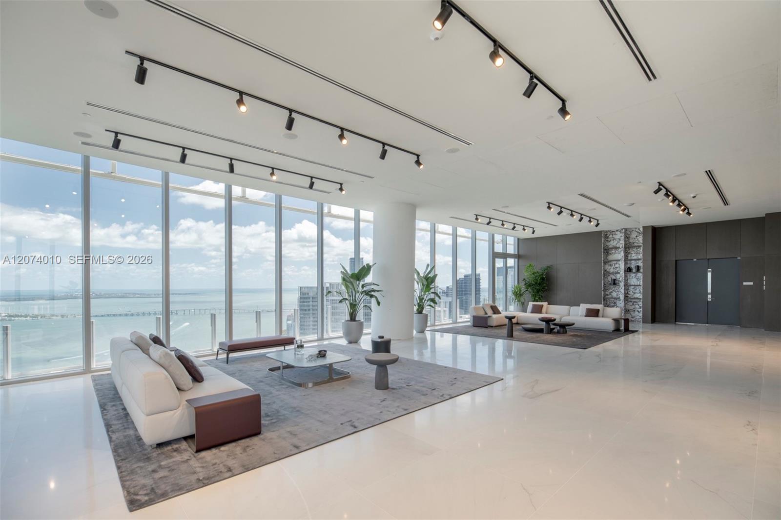 300 Biscayne Boulevard Way