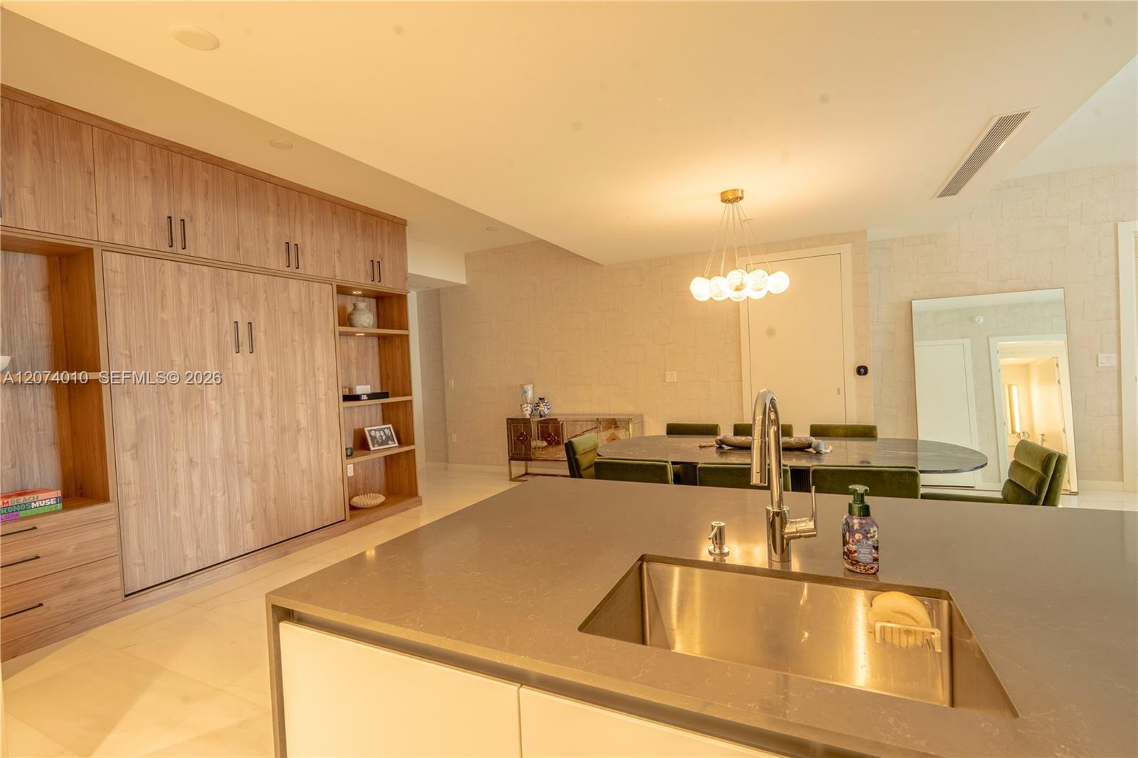 300 Biscayne Boulevard Way