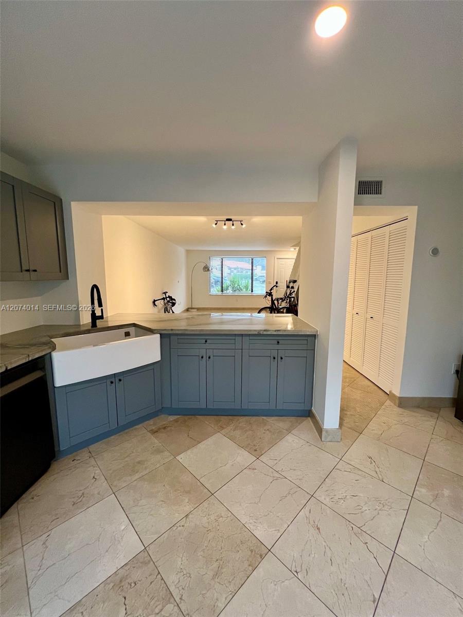 7803 SW 102nd Lane