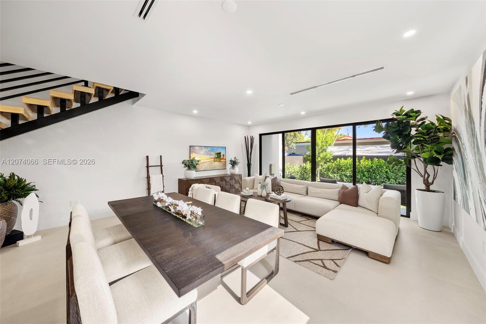 1431 SW 20th Street gallery image #23