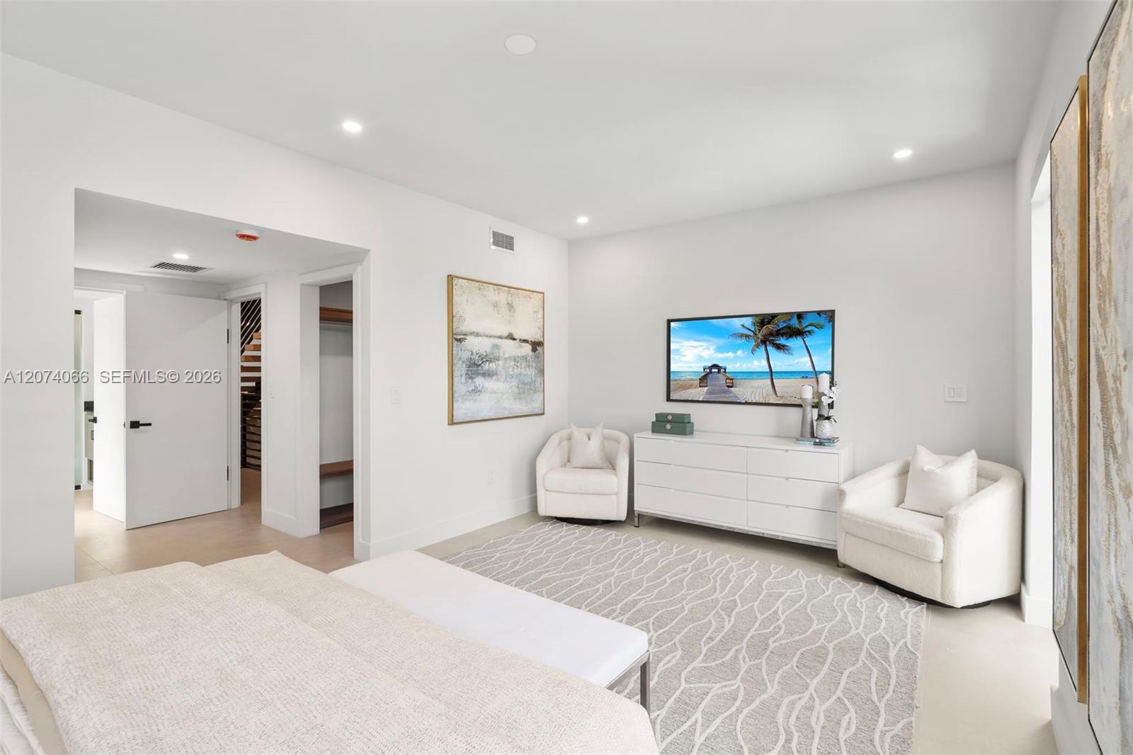 1431 SW 20th Street gallery image #38