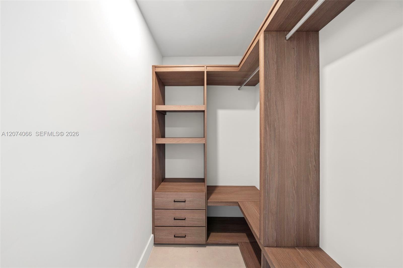 1431 SW 20th Street gallery image #44