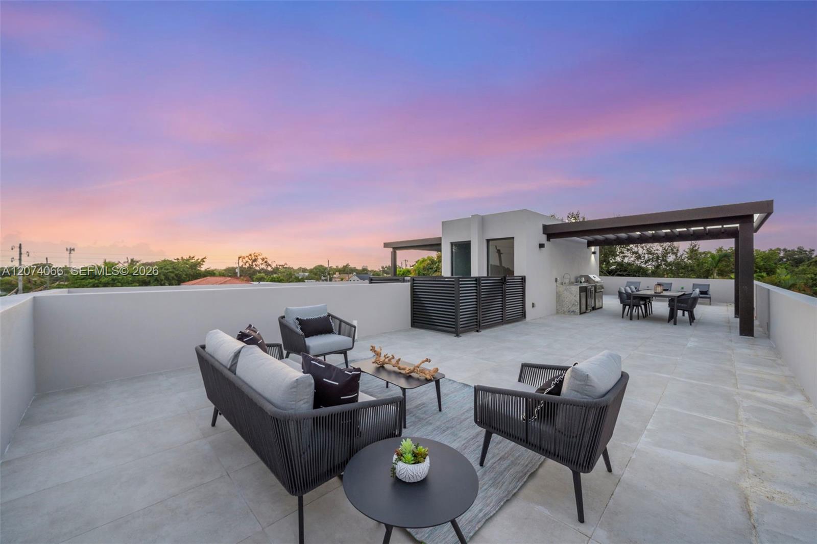 1431 SW 20th Street gallery image #53