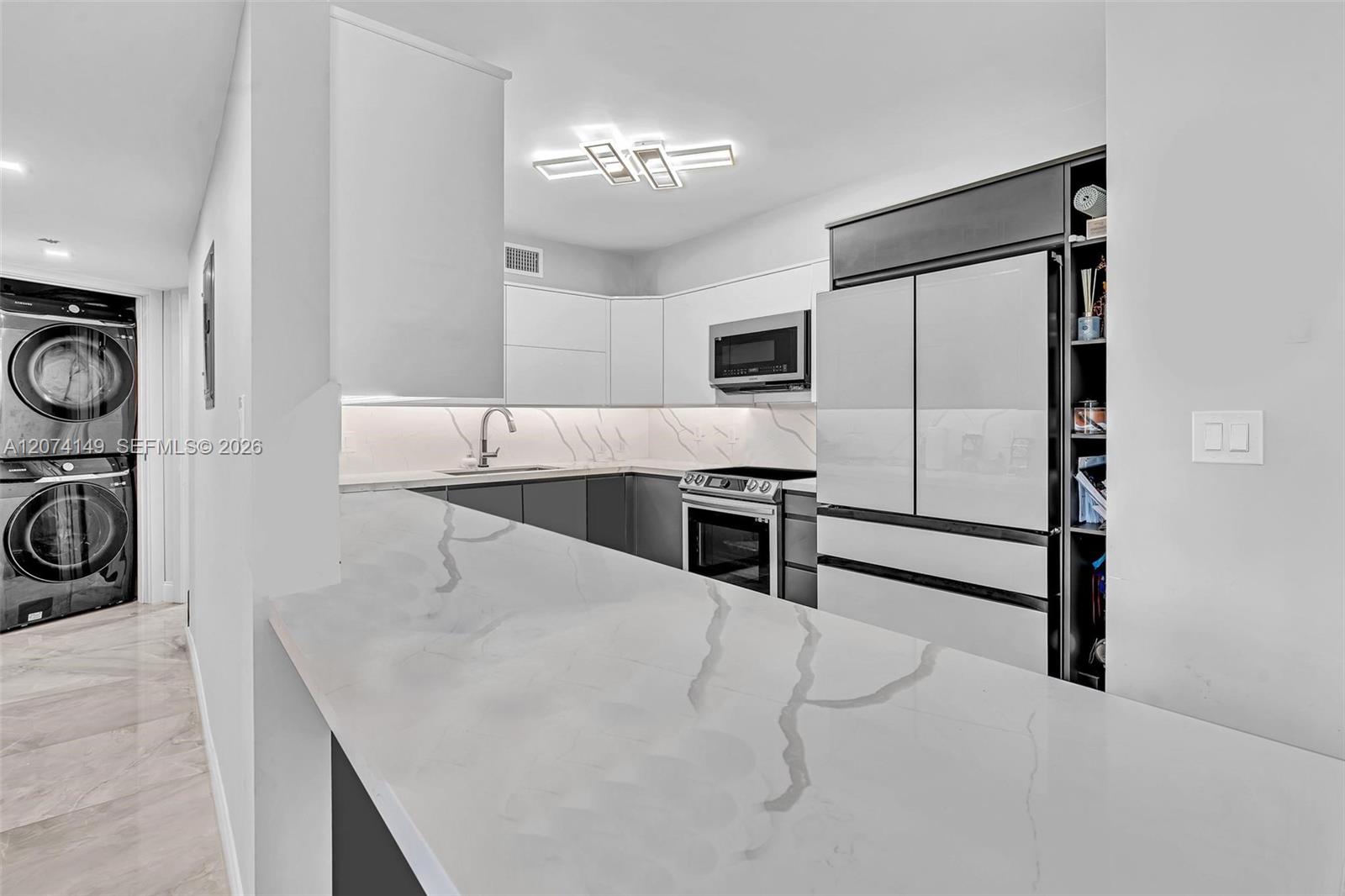 3530 Mystic Pointe Drive