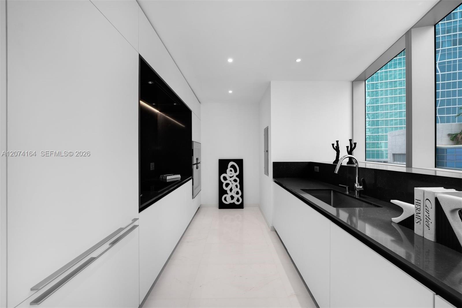300 Biscayne Blvd Way