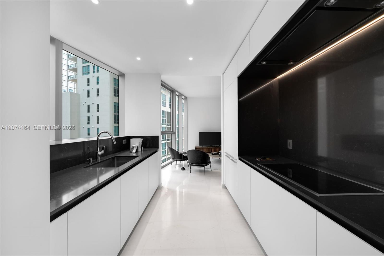300 Biscayne Blvd Way