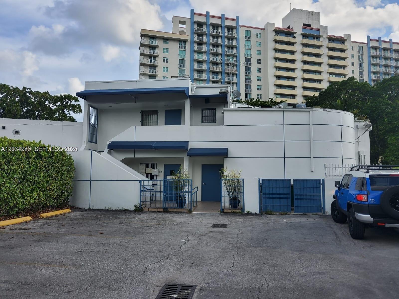 2971 Coral Way