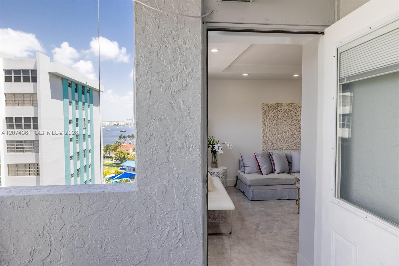 2903 N Miami Beach Boulevard
