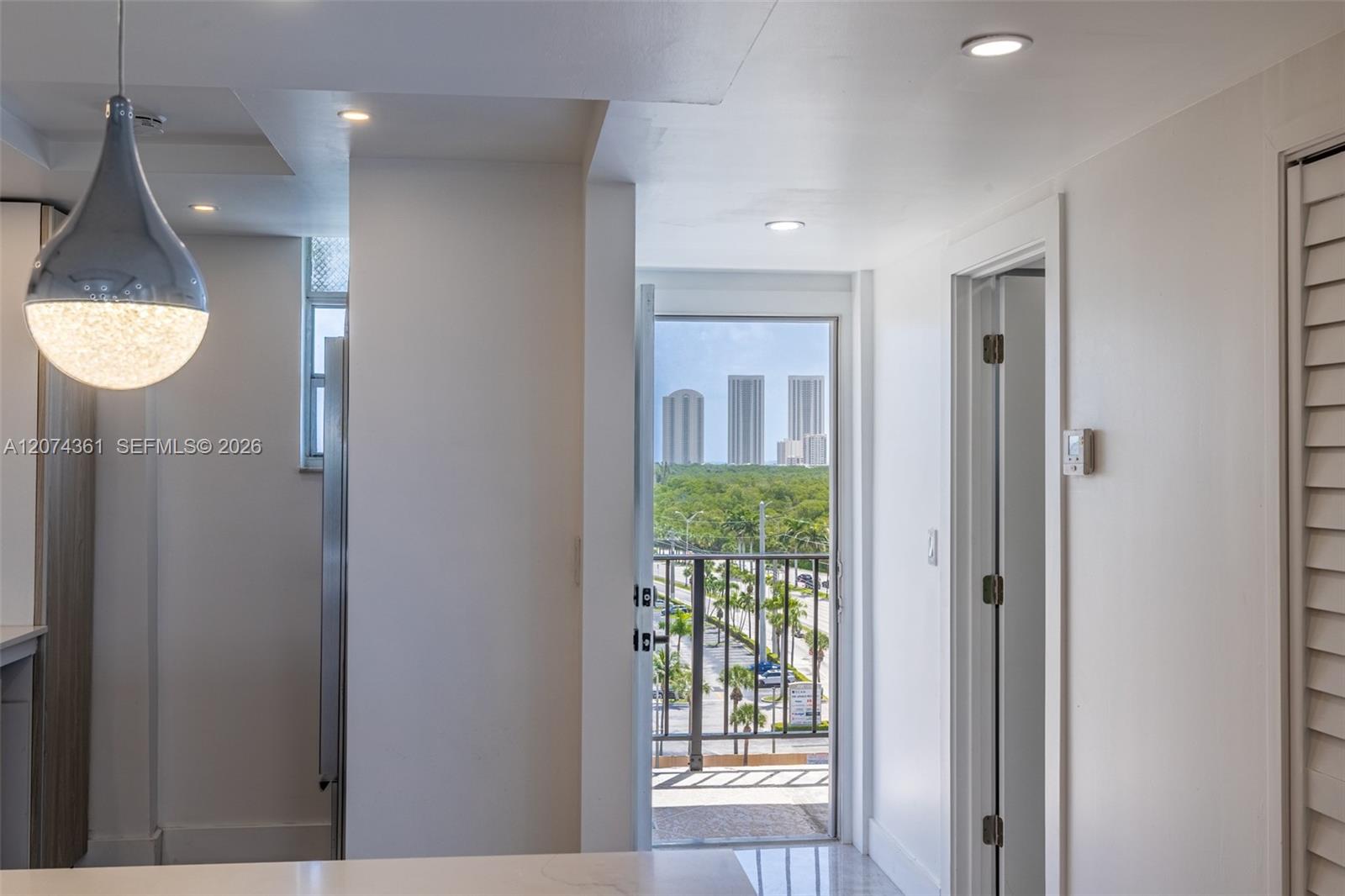 2903 N Miami Beach Boulevard