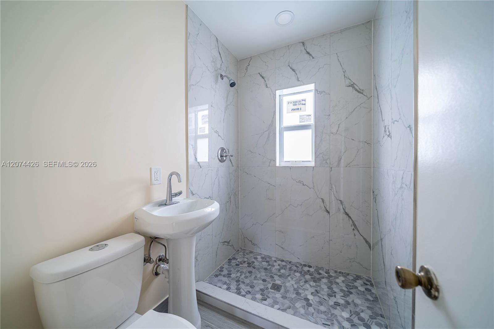 414 NW 84th Terrace