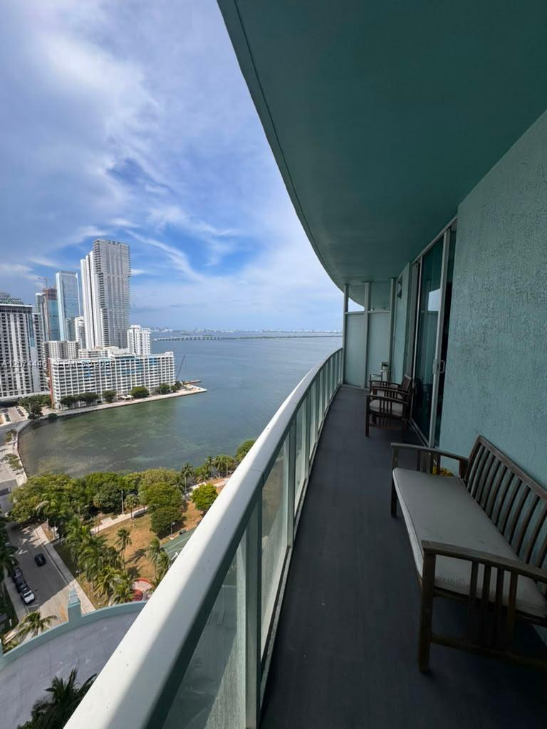1900 N Bayshore Drive