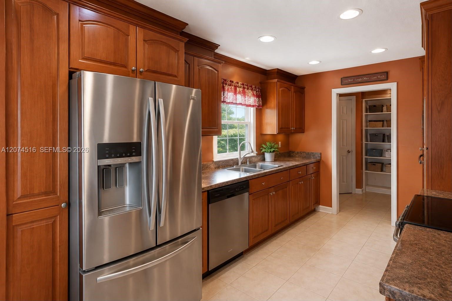 102 NE 206th Terrace