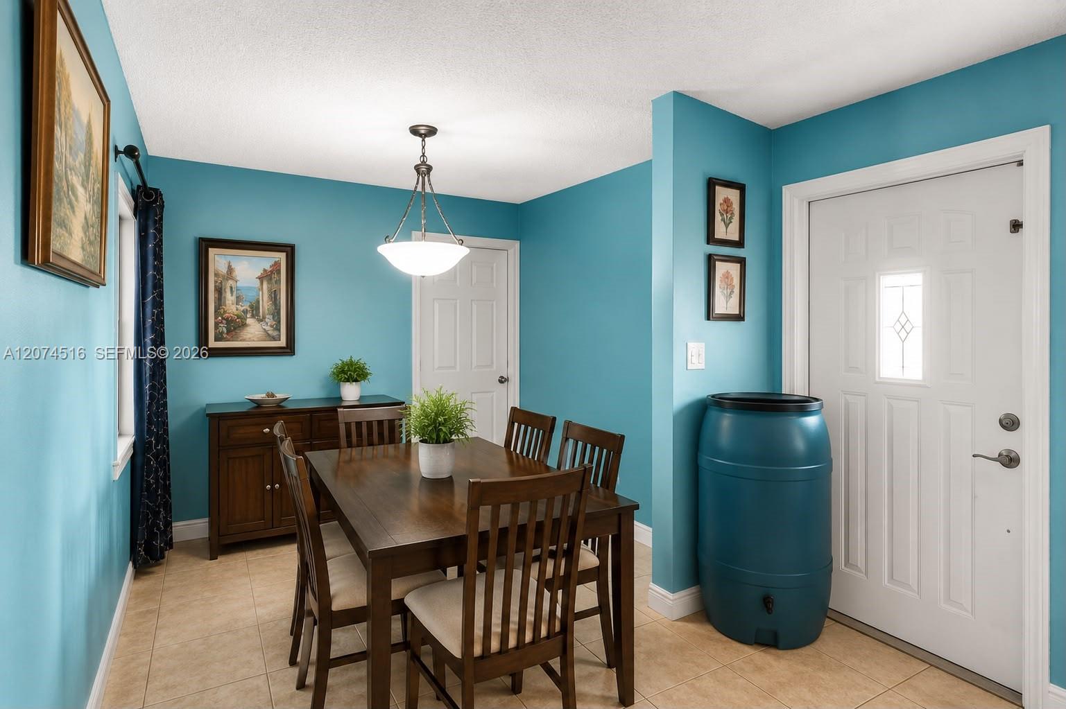 102 NE 206th Terrace