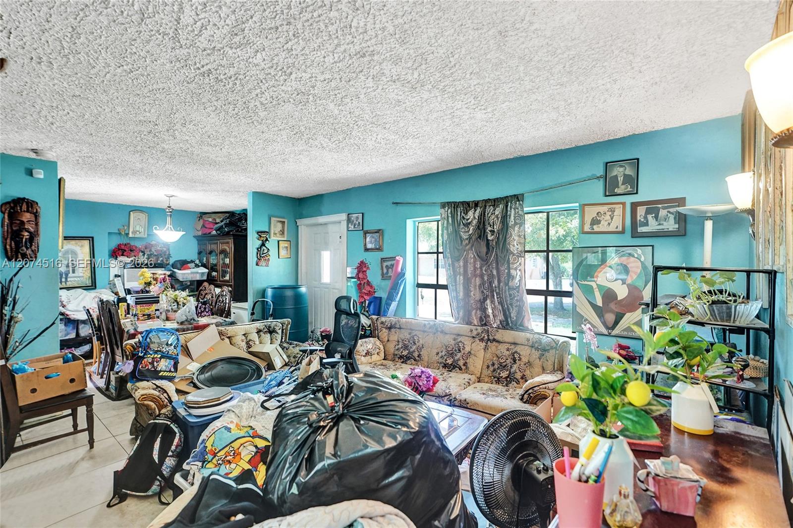102 NE 206th Terrace