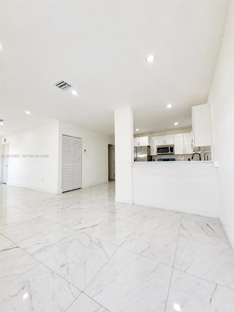 980 NW 13th Street