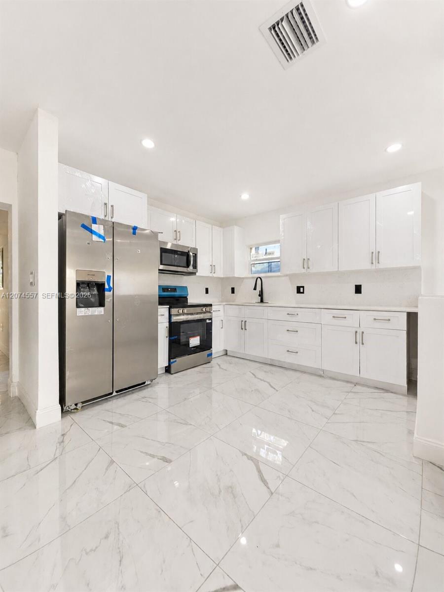 980 NW 13th Street