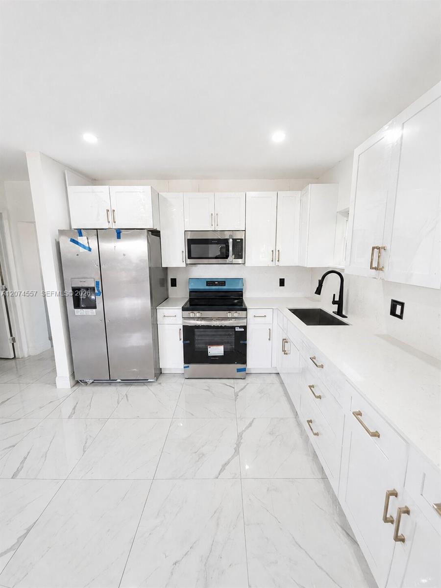 980 NW 13th Street