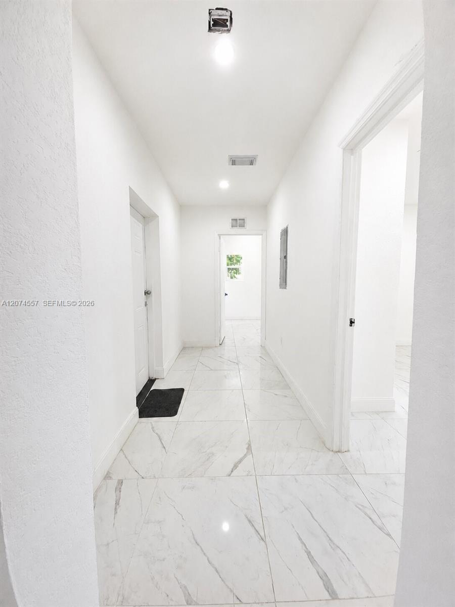 980 NW 13th Street