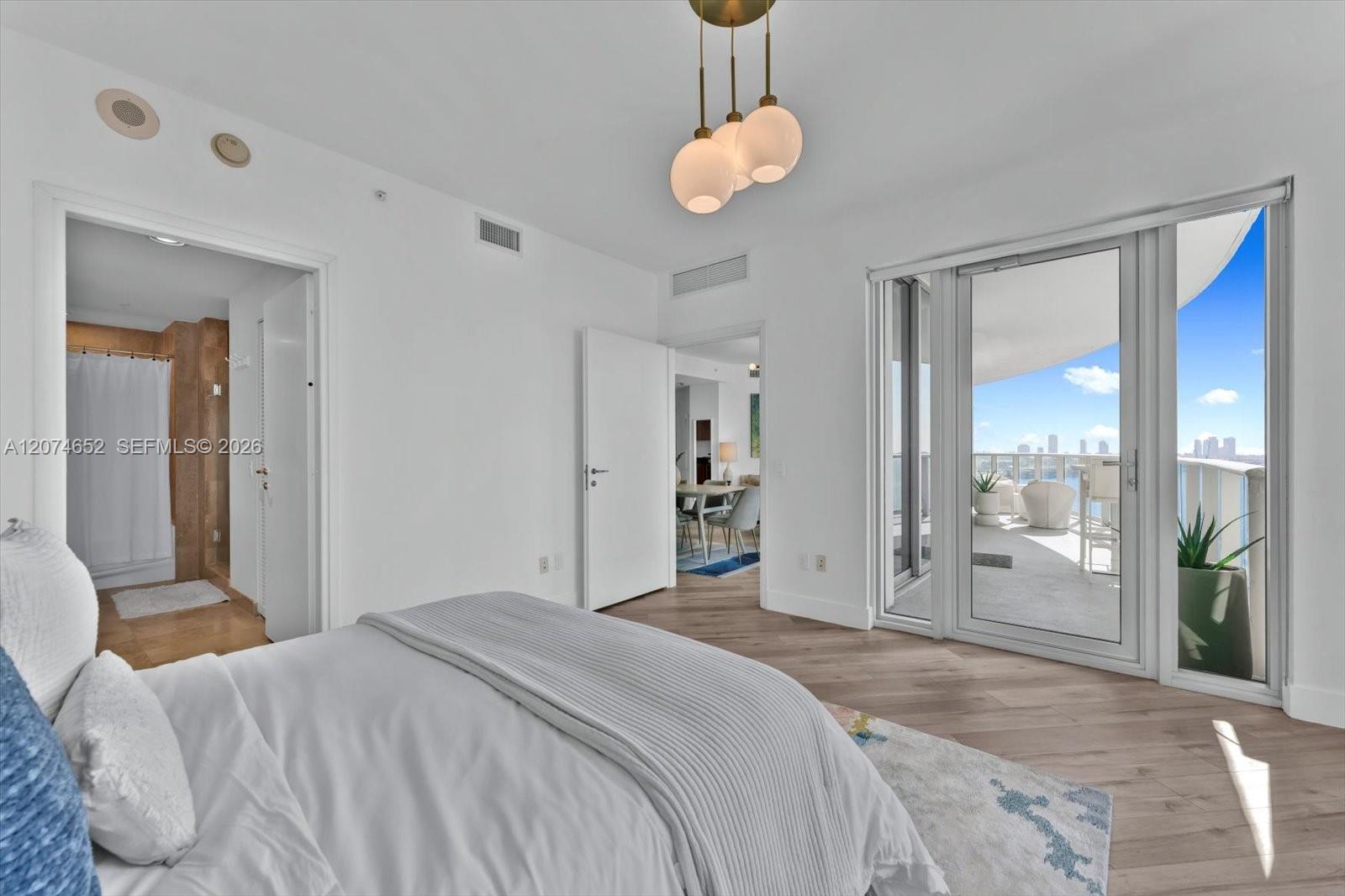 300 S Biscayne Boulevard
