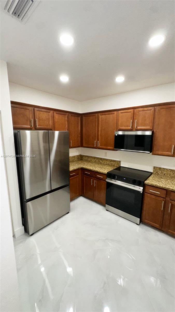 10630 NW 88th Street