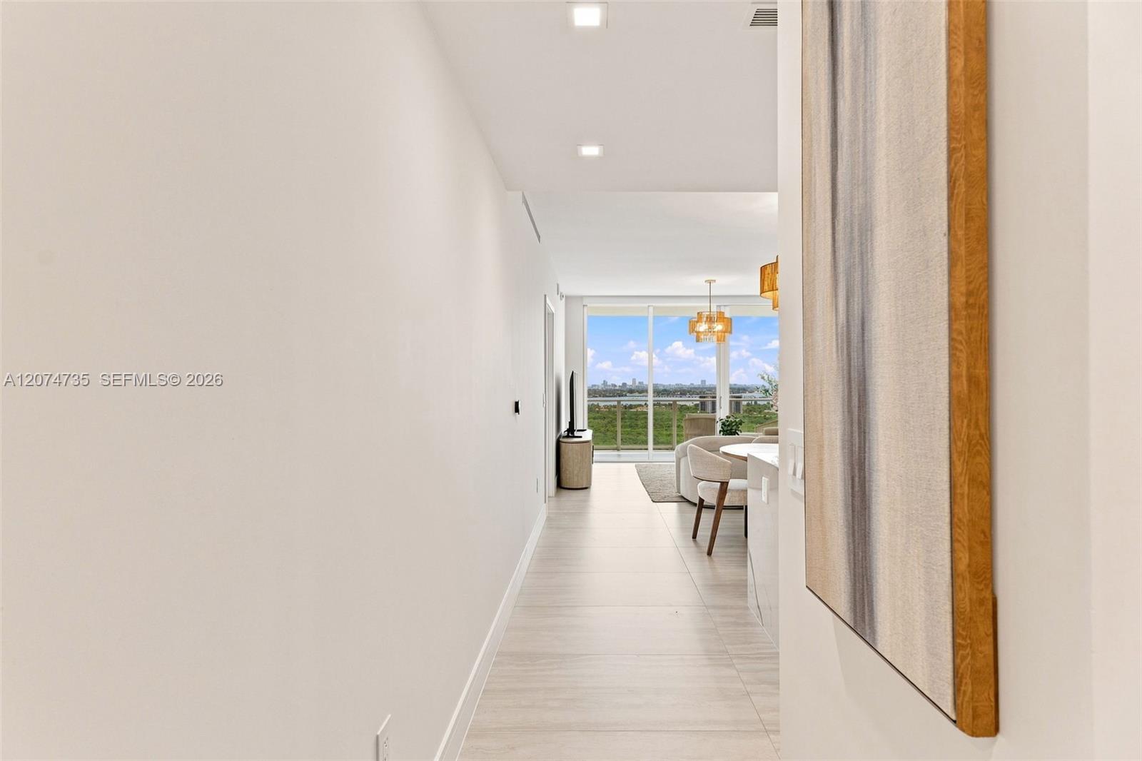 2411 Laguna Circle