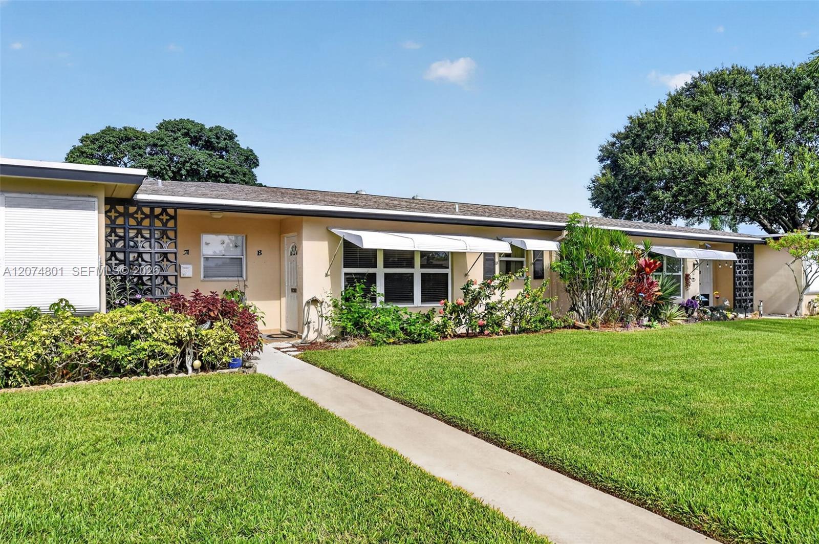 867 North Drive