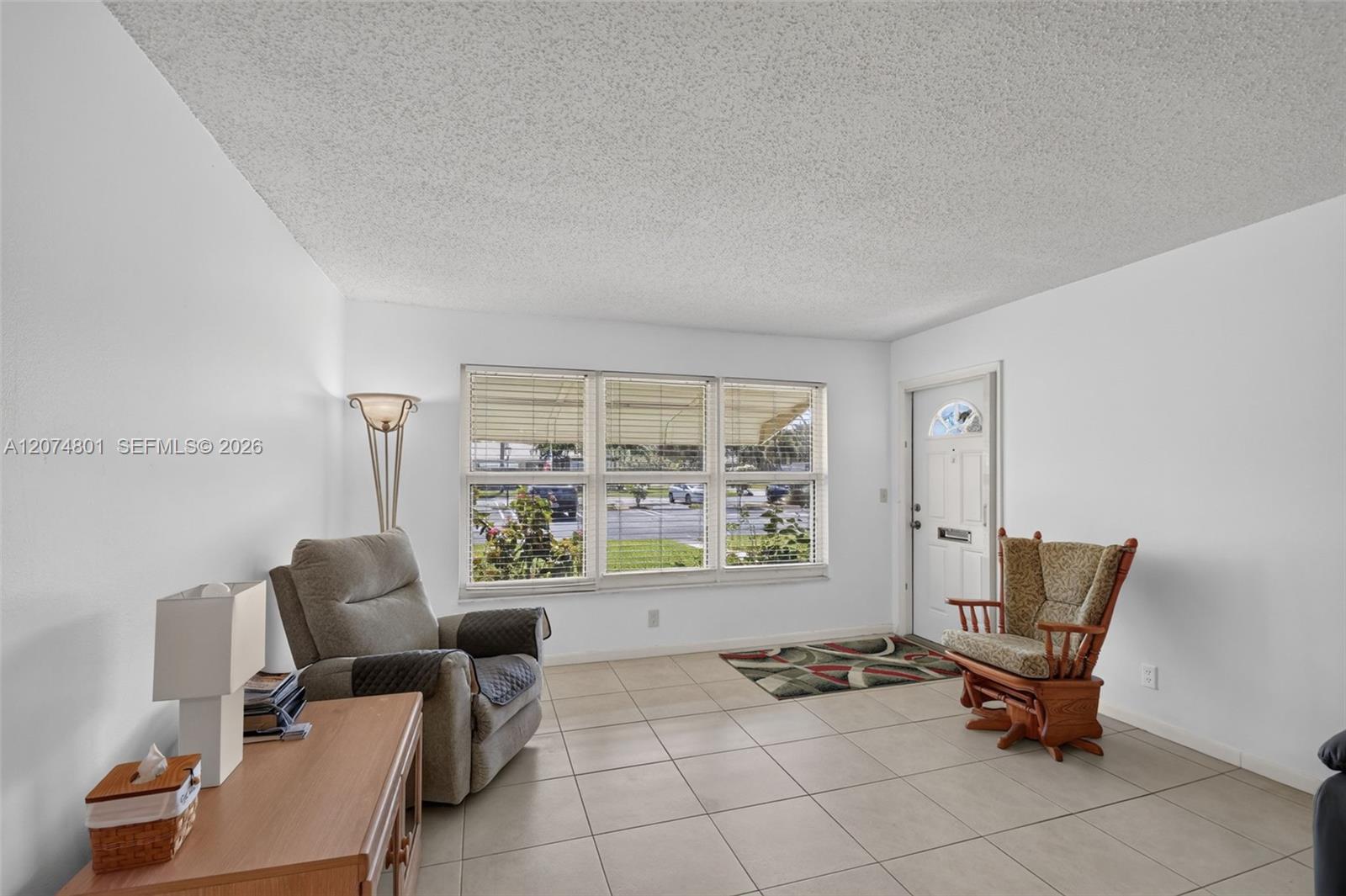 867 North Drive
