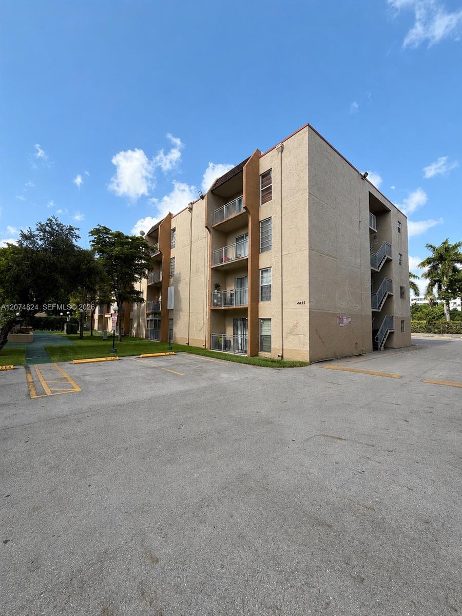 4855 NW 7th Street