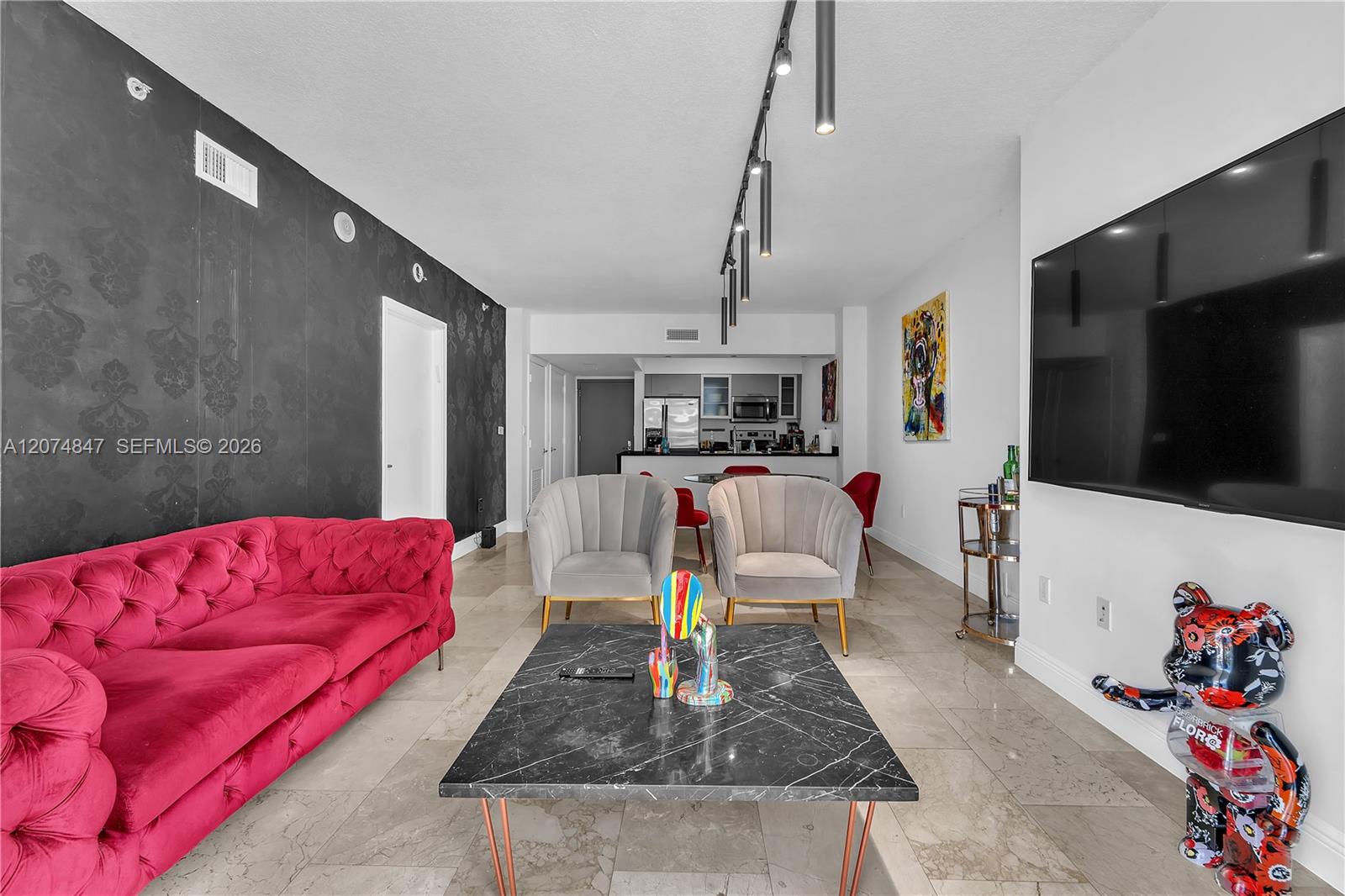 1750 Bayshore Drive
